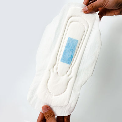 Καλή τιμή. Ιδιωτική Ετικέτα Υπερμαλακή Ημερήσια 290mm Γυναικεία Pads Ξαναχρησιμοποιήσιμες Υγιεινές Νεφέλες σε απευθείας σύνδεση